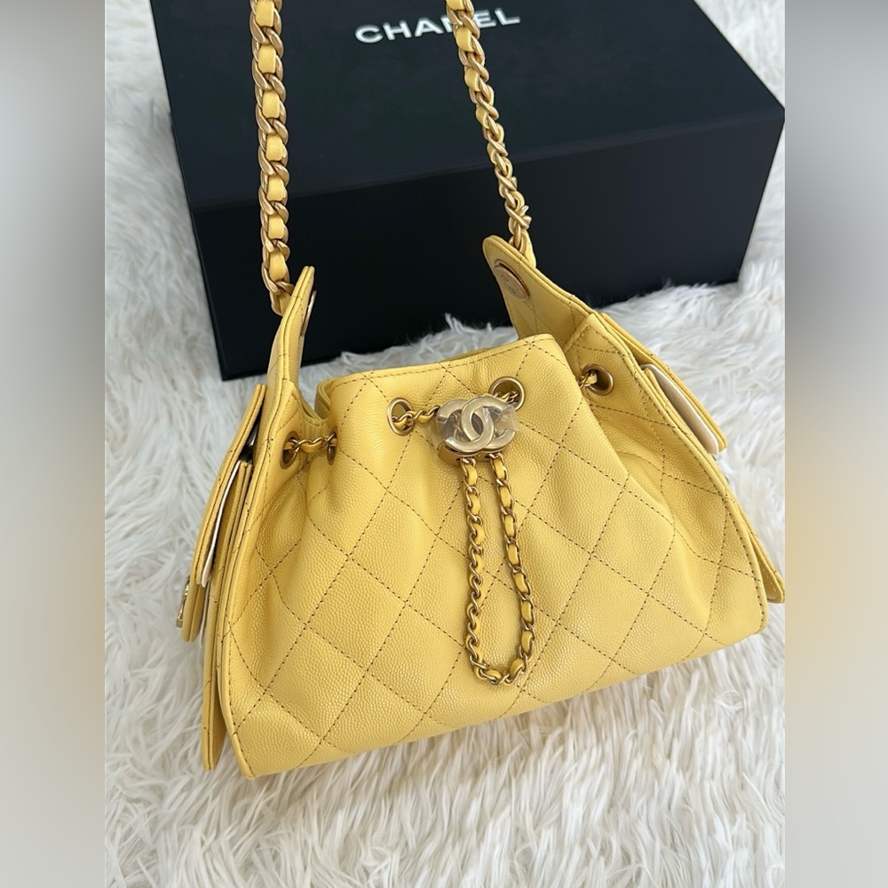 ❌ SOLD ❌ CHANEL 25 Mini Hobo Bag in Yellow Caviar